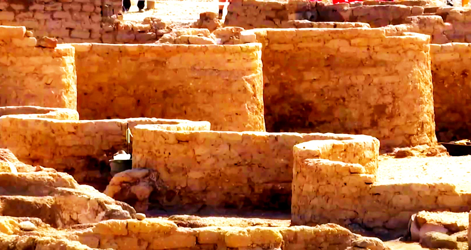 “Thành phố vàng đã mất” của Ai Cập bỗng lộ diện nguyên hình