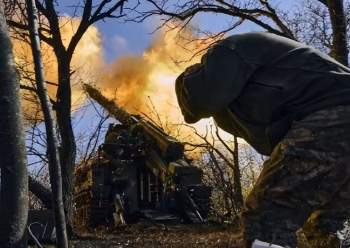 Đối với Moskva, việc họ vượt qua được Slovyansk-Kramatorsk sẽ là một “thử thách khắc nghiệt”. Mặc dù AFU đã chịu tổn thất nặng nề về lực lượng tinh nhuệ trong cuộc xung đột kéo dài, với chất lượng binh lính, tinh thần và vũ khí bị suy giảm đáng kể, nhưng các công sự phòng thủ của Slovyansk-Kramatorsk là không thể bị đánh giá thấp.