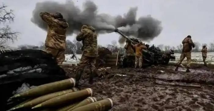 Một mặt, lượng đạn pháo tiêu thụ lớn như vậy, phản ánh rằng quân Ukraine đã áp dụng chiến thuật ngăn chặn quyết liệt quân Nga tấn công, bằng hỏa lực pháo binh mạnh mẽ; mặt khác, nó cũng làm nổi bật mức độ khốc liệt của trận đánh.