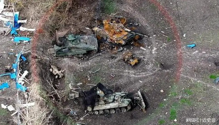 Do không còn bị bất ngờ như khi AFU tấn công vào Kursk hồi tháng 8/2024, RFAF ở Belgorod đã đặt răng rồng và vành đai chướng ngại vật mìn trên khu vực tuyến phòng thủ biên giới Belgorod. Do vậy các mũi đột kích của AFU tại đây, đã được tăng cường rất nhiều xe công binh phá mìn, để đạt được bước đột phá.