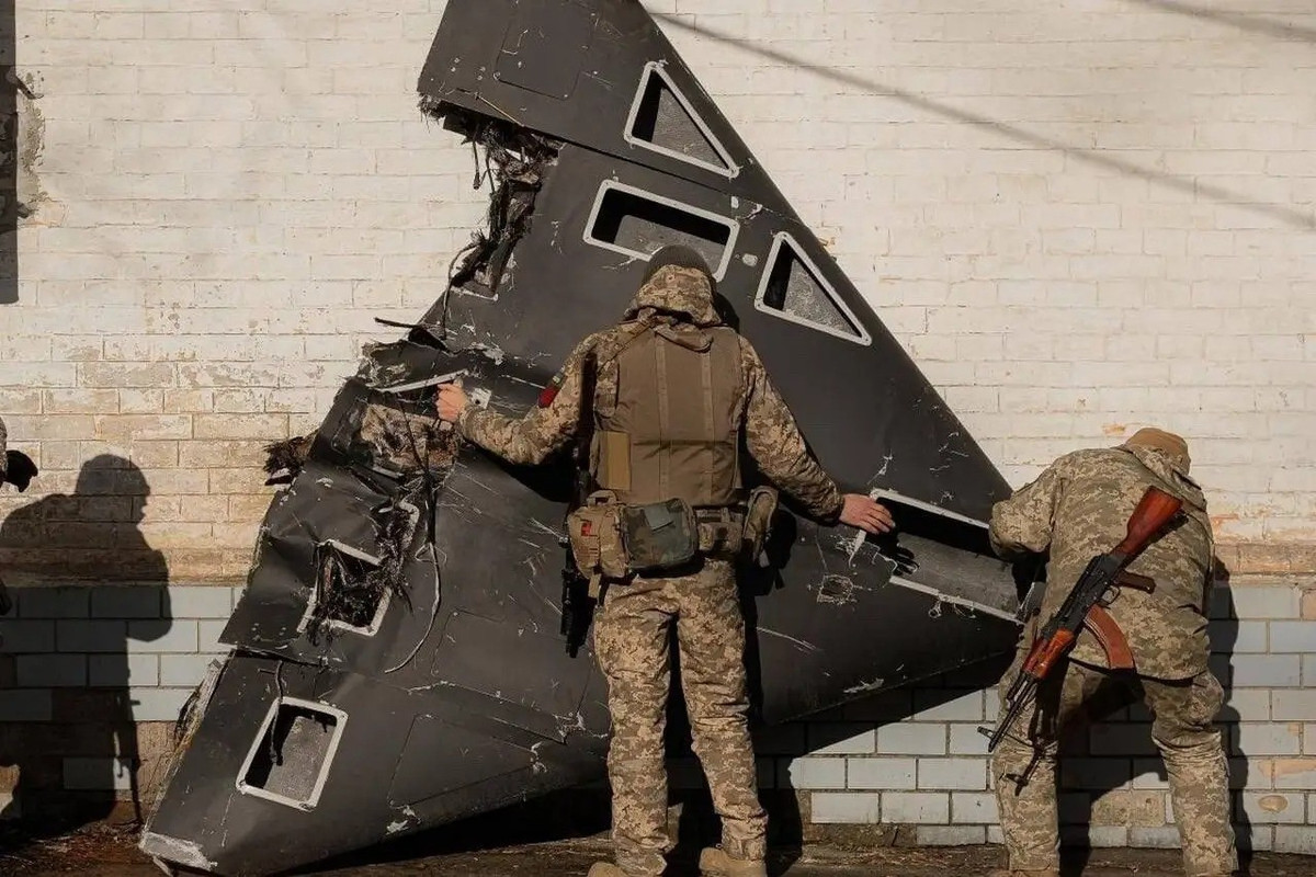 View - Nghi vấn về việc UAV Geran-2 mang tên lửa R-60 bắn hạ trực thăng Ukraine | Báo Tri thức và Cuộc sống - TIN TỨC PHỔ BIẾN KIẾN THỨC 24H