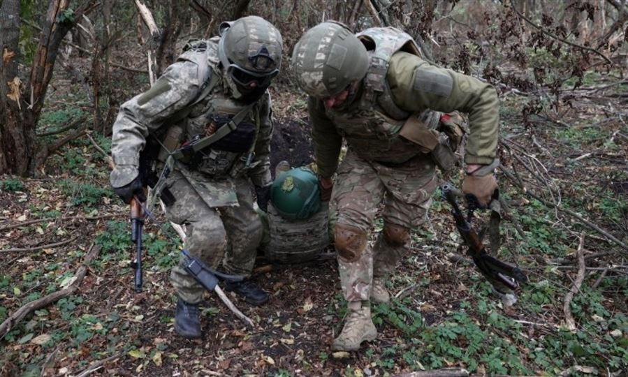 Tuy nhiên việc tái triển khai lực lượng dự bị của AFU đến mặt trận Pokrovsk ở Donetsk, cũng không làm thay đổi đáng kể tình hình xung quanh thành trì then chốt này của Ukraine tại Donbass. Theo các chuyên gia quân sự Ukraine, AFU đã mất ít nhất 10.000 quân trong việc ngăn chặn RFAF đột phá ở phía bắc Pokrovsk.