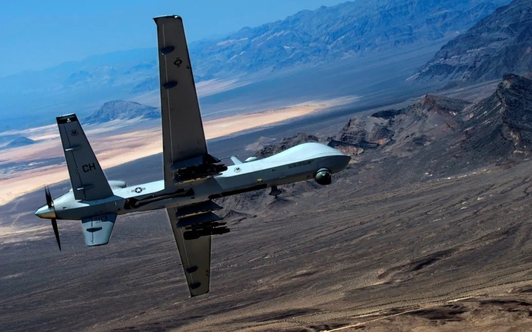 UAV MQ-9 là nền tảng chính cho quân đội Mỹ thực hiện các hoạt động trinh sát và tấn công chống lại Iran, trong khi U-2 là một tài sản tình báo chiến lược từ thời chiến tranh lạnh. Việc phá hủy các nhà chứa máy bay của cả hai loại máy bay này, đồng nghĩa với việc các chức năng chiến đấu cốt lõi của căn cứ đã bị tê liệt.