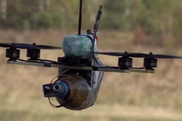 Do đó, bộ binh NATO khó có thể chạm trán trực diện với Nga sớm như vậy, và các máy bay không người lái cỡ nhỏ của quân đội Nga được sử dụng cách tiền tuyến vài km cùng pháo binh có tầm bắn hàng chục km, sẽ không có nhiều cơ hội được sử dụng với quân NATO.