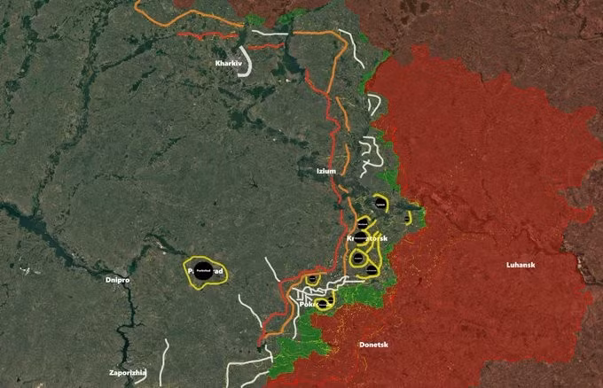 Điều này cho thấy các con sông không phải là một tuyến phòng thủ quá khó vượt qua. Bởi vì ở phía nam, trên mặt trận Novopavlivsk, quân đội Nga đã vượt sông Volchya cùng tuần đó, cũng không có bất kỳ cuộc giao tranh nghiêm trọng nào, ông Shiryaev nhấn mạnh.