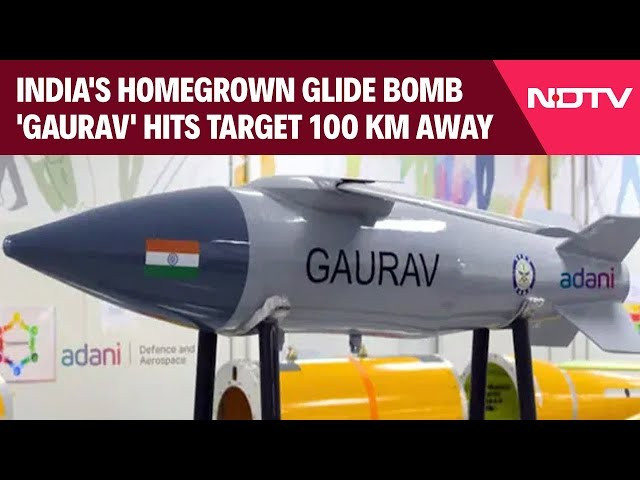 So với SPICE-1000, bộ thiết bị Gaurav có một số hạn chế về mặt tính năng, cụ thể là thiếu đầu dò quang điện tử, điều này hạn chế việc lập kế hoạch nhiệm vụ, và sự phụ thuộc vào việc chiếu xạ laser mục tiêu. Sau khi được thả từ máy bay, bom Gaurav sẽ bay thẳng về phía mục tiêu. Do không có hình ảnh khu vực mục tiêu được lưu trữ, nó không thể chọn hình dạng tấn công hoặc hướng tiếp cận như SPICE-1000. Việc Gaurav phụ thuộc vào việc chiếu tia laser vào mục tiêu, khiến nó kém linh hoạt hơn đáng kể so với SPICE-1000.