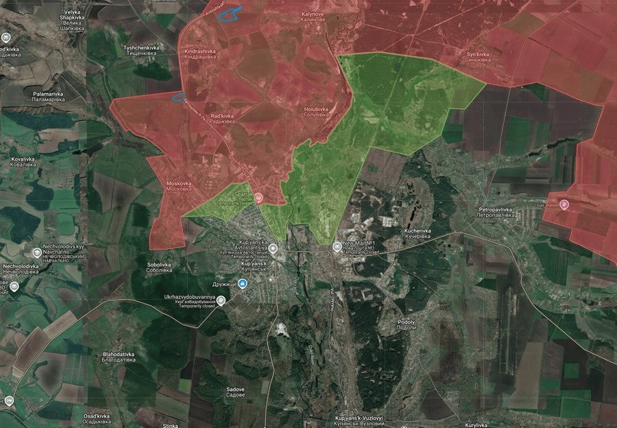 Theo lưu ý của các chuyên gia quân sự Nga, RFAF hiện cần phải “làm phẳng tuyến đầu” ở khu vực Kharkiv để tước đi khả năng cơ động hai bên sườn của AFU. Trong trường hợp này, Bộ Tổng tham mưu AFU sẽ phải rút một số lực lượng của mình khỏi Vovchansk, nhưng điều này khó có thể giúp ích cho việc phòng thủ Kupyansk. (nguồn ảnh Military Review, Ukrinform, Kyiv Post).