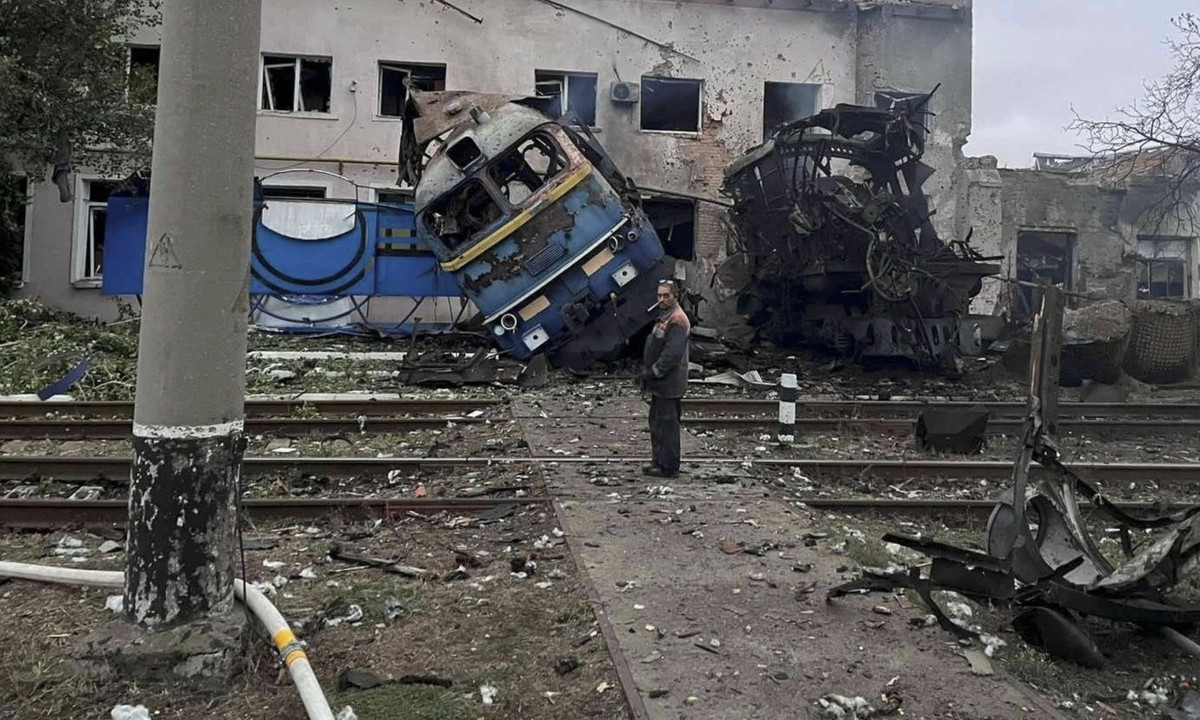 View - Nga cắt tuyến đường sắt chiến lược của Kiev, quân Ukraine bị đẩy vào thế khó | Báo Tri thức và Cuộc sống - TIN TỨC PHỔ BIẾN KIẾN THỨC 24H