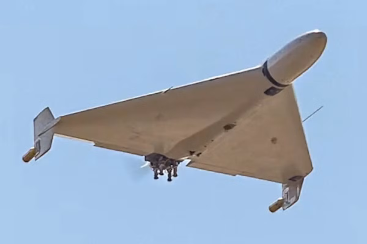 Điều đáng chú ý là, theo các nguồn tin từ Ukraine, quân đội Nga đã sử dụng 810 UAV Geran-2 trong cuộc tấn công vào ngày hôm 7/9 vừa qua và tình báo Ukraine tin rằng, Nga sẽ sớm có thể sử dụng ít nhất 1.000 UAV Geran-2 mỗi ngày, để tấn công các mục tiêu ở Ukraine.