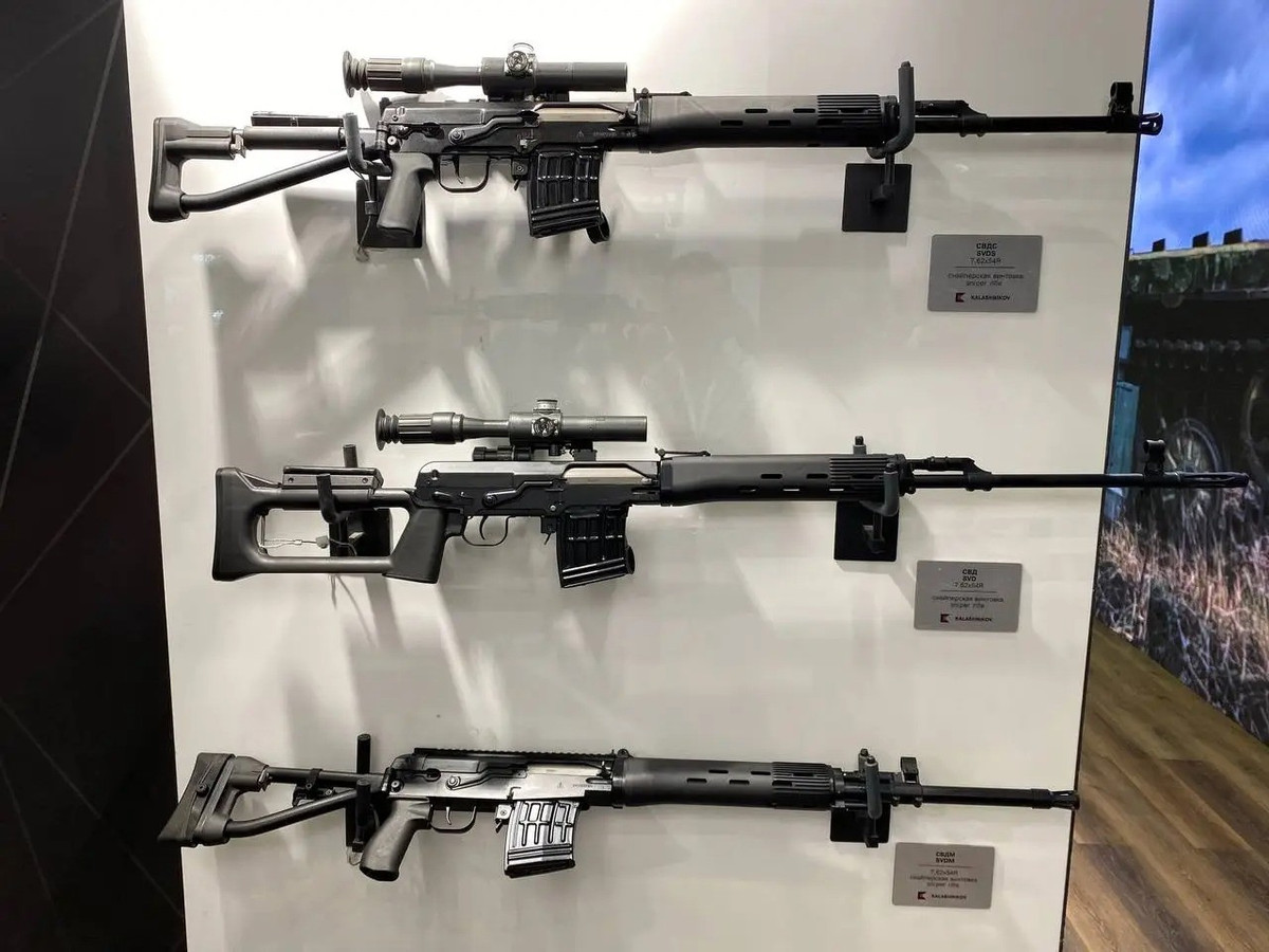 Nhưng hãy quay lại với vũ khí bắn tỉa, với chủ đề chính là súng bắn tỉa SVD hay súng trường bắn tỉa trang bị cho các phân đội bộ binh; khi hiện nay có nhiều ý kiến của binh lính ở chiến trường, đề nghị dần từ bỏ súng trường bán tự động cận chiến SVD Dragunov và các mẫu súng bắn tỉa tương tự.