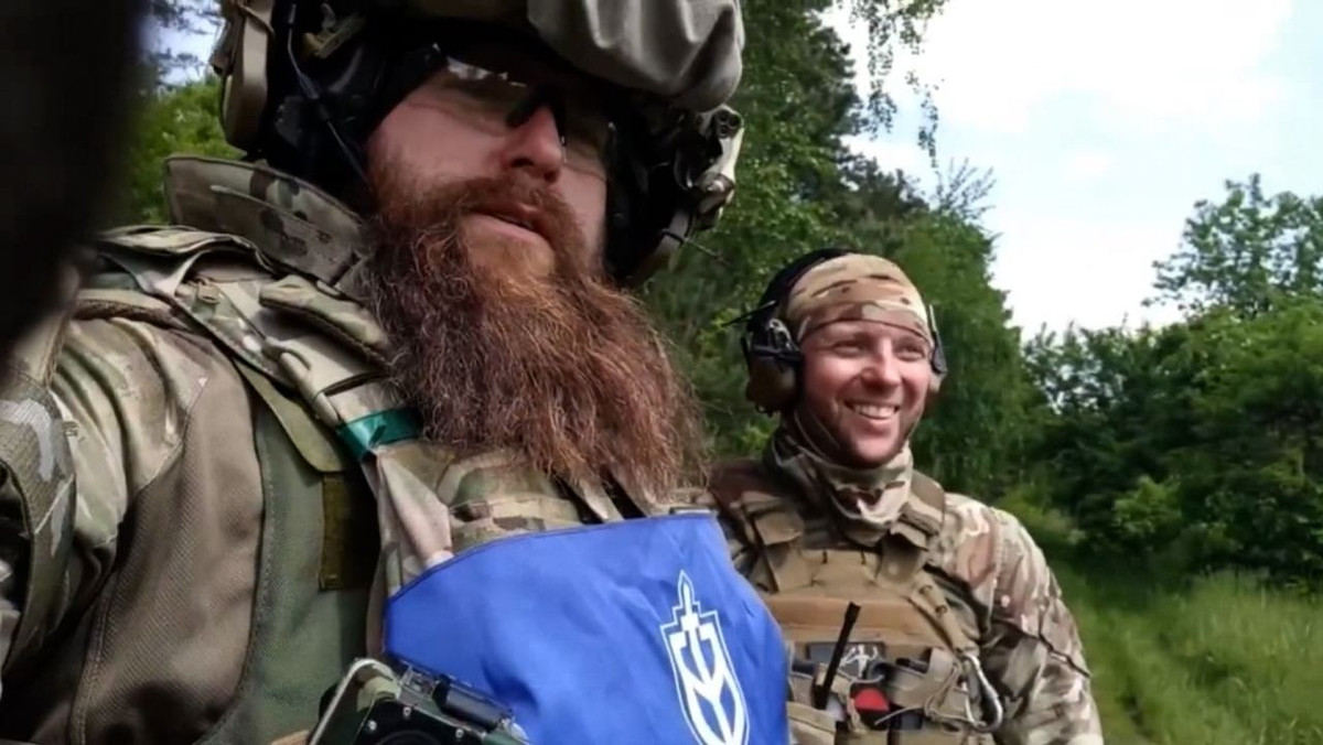 Về mặt lý thuyết, nếu AFU gây rắc rối theo hướng Bryansk Oblast, khả năng thành công có vẻ lớn hơn những nơi khác. Ngoài ra, còn có những khu rừng rộng lớn trên khu vực biên giới giữa Ukraine và tỉnh Bryansk, cũng thuận lợi cho việc che chắn cho lực lượng xâm nhập.