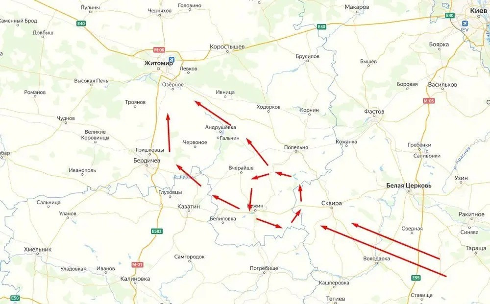 Trong khi đó, chiến thuật sử dụng UAV tự sát Geran-2 của Nga cũng khiến lực lượng phòng không Ukraine “đau đầu”, khi người dân Ukraine chứng kiến những chiếc UAV tự sát Geran-2 của Nga, bay tập hợp theo vòng tròn gần Zhitomir, trước khi thực hiện cuộc tấn công