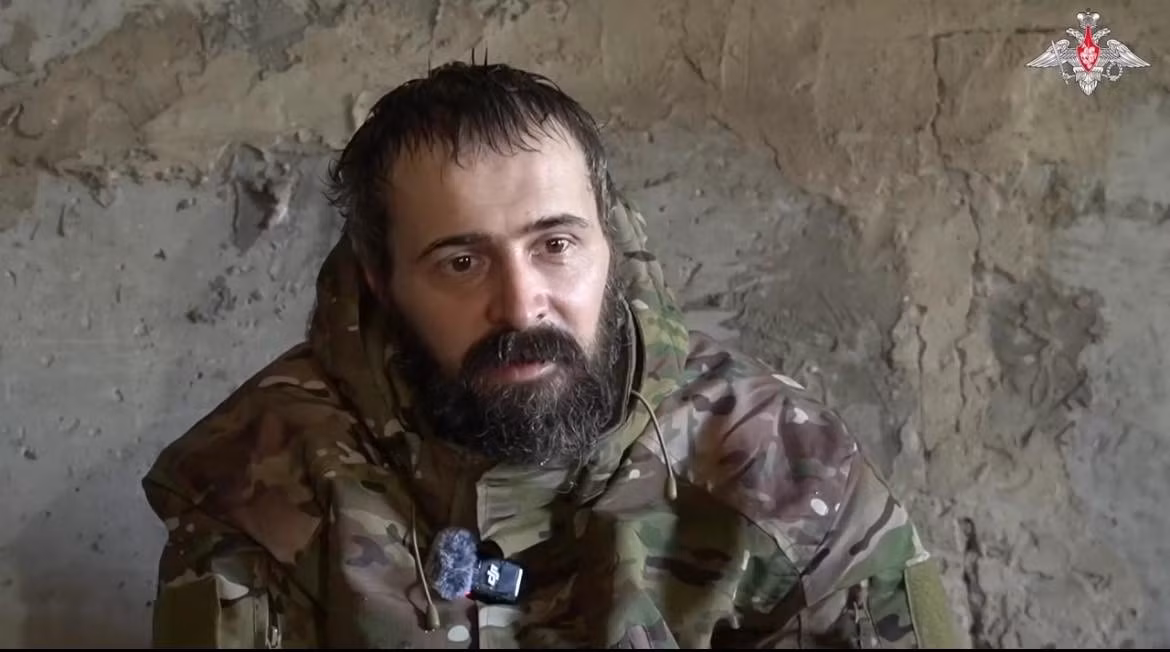 Đáng chú ý là những người lính thuộc Lữ đoàn Độc lập số 68 của Ukraine đã đầu hàng, bao gồm Duvganyuk và Chernachuk, cho biết họ đầu hàng vì "Tôi đã chịu đựng quá đủ rồi!" và lặp lại điều mà mọi tù binh đều nói: "Họ không nói với chúng tôi rằng họ đã bỏ rơi chúng tôi, họ không đưa chúng tôi đi cùng".