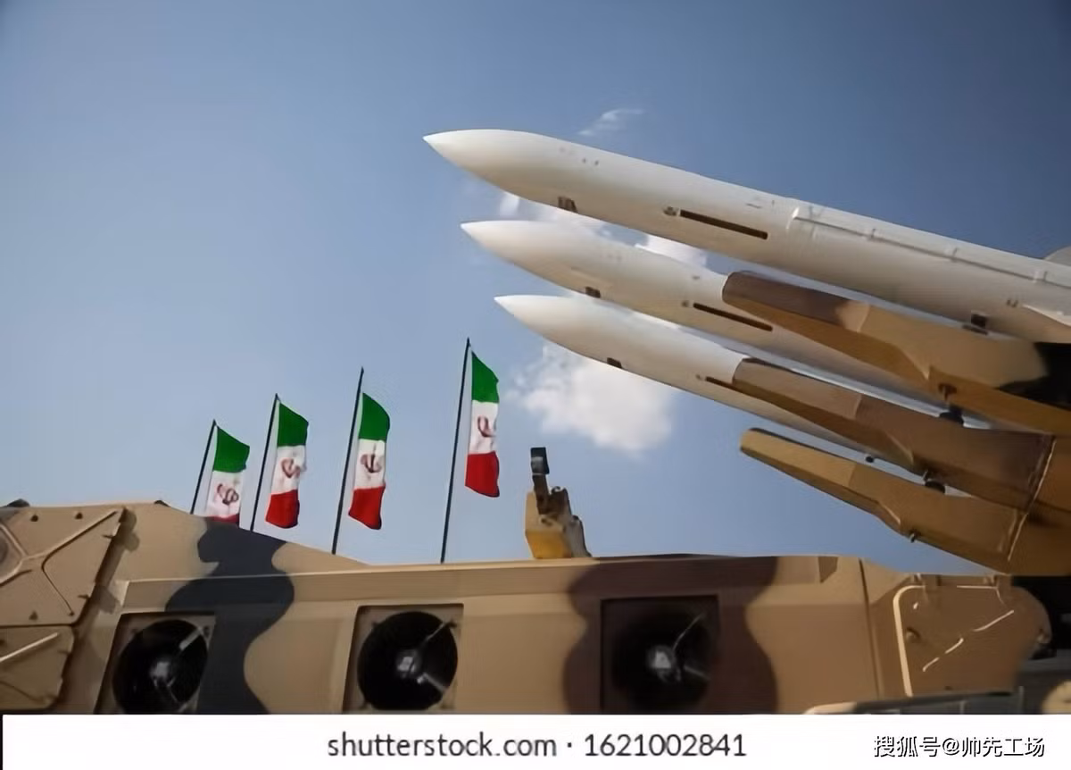 Tuy nhiên, máy bay chiến đấu tàng hình F-35 của Không quân Israel đã hoàn toàn đánh bại hệ thống radar chống tàng hình của Iran ngay trong ngày đầu tiên và tất cả các trạm radar chống tàng hình đều bị phá hủy chính xác.