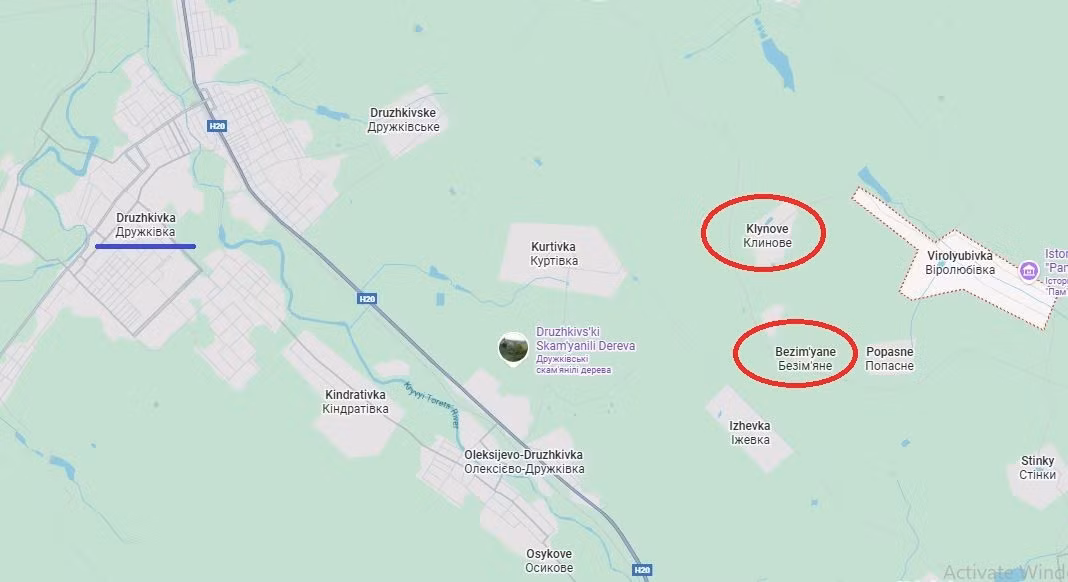 Với việc kiểm soát Klinove và Bezymyane, từ đầu cầu này, quân Nga đã áp sát thành phố Druzhkovka, thực chất là một phần của cụm đô thị Sloviansk-Kramatorsk, chỉ cách đó một quãng ngắn (khoảng hơn 4 km). Tại đây, một mũi tấn công mới đang nhằm vào Kostiantynivka từ hướng đông bắc.