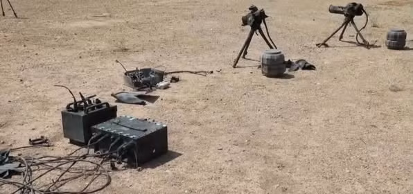 Lực lượng an ninh và dân quân Iran, đã bảo vệ các trận địa tên lửa của Iran và tìm thấy tên lửa chống tăng Spike do Israel sản xuất bị bỏ lại. Biệt kích Israel đã sử dụng nhiều tên lửa chống tăng điều khiển bằng vệ tinh, để tấn công các vị trí tên lửa phòng không tầm xa và các trạm radar của Iran, ngay khi chiến tranh bắt đầu.