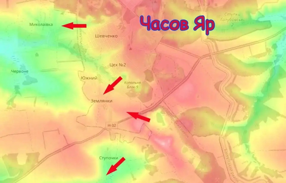 Military Summary dẫn nguồn tin riêng từ chiến trường cho biết, AFU đã rút lui khỏi Nikolaevka về ngôi làng gần đó là Podilske (Nga gọi là Krasnoye). Tuy nhiên, các đơn vị của Sư đoàn dù 98 của RFAF đã tiến vào đó; một điều lưu ý là đơn vị này đã tham chiến ở Chasov Yar trong 15 tháng qua.