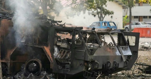 Theo Đô đốc Ivan Carruto, người Venezuela đang sống lưu vong, hầu hết các tổ hợp phòng không này tập trung gần thủ đô Caracas, gần căn cứ hải quân chính và cảng dầu Puerto de la Cruz, trên đảo Margarita, và gần khu phức hợp quân sự lớn nhất ở Guárico, nơi đóng quân của máy bay Su-30 và một sư đoàn bộ binh cơ giới.