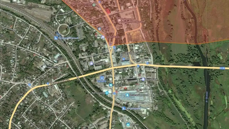 Trang Military Review của Nga cho biết, quân đội Nga (RFAF) đã củng cố vị trí tại các khu dân cư ở trong Kupyansk và tiến vào thành phố không chỉ từ phía bắc mà còn từ phía tây bắc. Theo các nhà phân tích quân sự Ukraine, điều này là đúng. Họ lưu ý rằng, khu vực “vùng xám” từ phía bắc đã lan đến trung tâm thành phố.