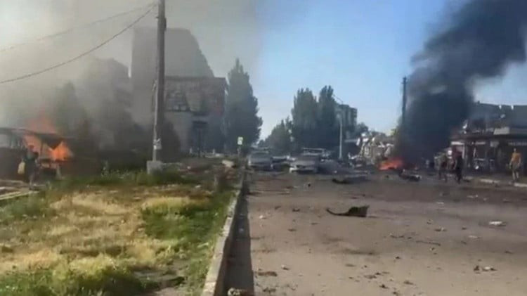 View - Quân đội Nga mở rộng bên sườn “mấu lồi” Dobropolye ở bắc Pokrovsk | Báo Tri thức và Cuộc sống - TIN TỨC PHỔ BIẾN KIẾN THỨC 24H