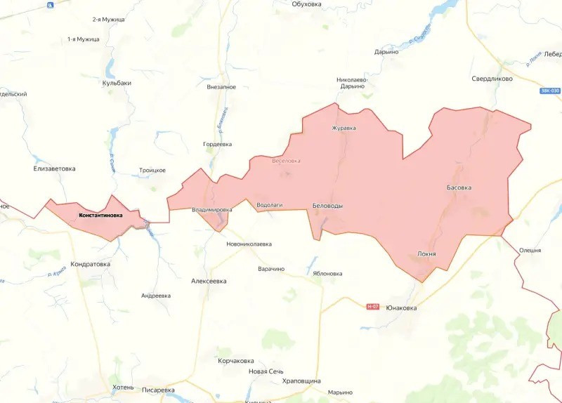 Bộ Quốc phòng Nga cho biết, họ đã giành quyền kiểm soát làng Konstantinovka ở vùng Sumy. Theo các chuyên gia quân sự, thực tế này có nghĩa là một trong những khu vực vùng đệm ở vùng Sumy đã được hình thành. Vùng đệm này đi qua các làng Konstantinovka – Vladimirovka – Belovody – Vodolaghi – Loknya.