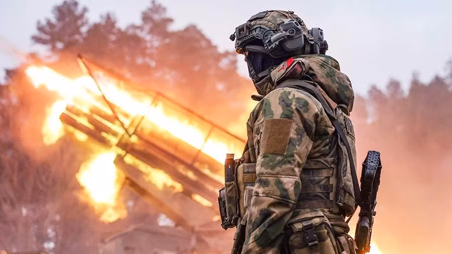 Vào ngày 25/5, Bộ Quốc phòng Nga chính thức xác nhận việc chiếm được ngôi làng Romanivka, nơi bị Cụm quân Trung tâm RFAF tràn ngập từ ngày 19/5. Với việc chiếm được ngôi làng này, giúp quân Nga khống chế quân Ukraine bằng hỏa lực ở các làng Stara Mykolaivka và Gnativka.