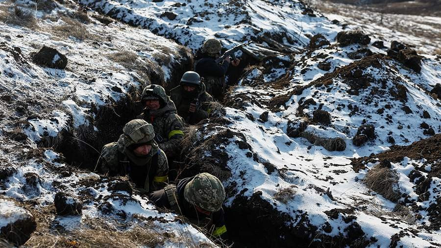 Từ năm 2014 đến năm 2022, AFU đã xây dựng các công sự kiên cố ở đó, nhưng RFAF chỉ mất hơn một năm để chiếm được chúng. Điều này chứng tỏ giá trị quân sự và tầm quan trọng sống còn của nó đối với cả Nga và Ukraine. Chasov Yar cũng có ý nghĩa chính trị, khi cả Nga và Ukraine đều coi đây là một địa điểm mang tính bước ngoặt trong cuộc chiến giành Donetsk.