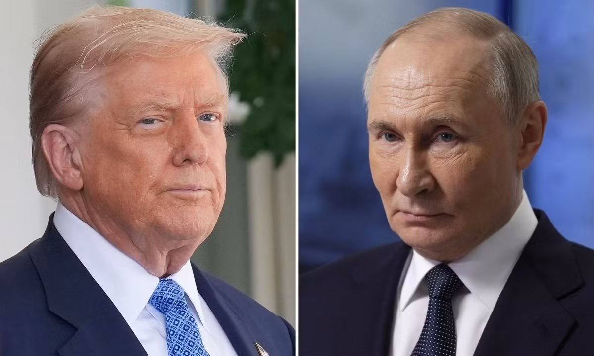 Tổng thống Mỹ Donald Trump và Tổng thống Nga Vladimir Putin sẽ gặp nhau tại Anchorage, bang Alaska của Mỹ vào thứ Sáu, để bàn về giải pháp chấm dứt xung đột Nga – Ukraine; và các cuộc đàm phán hòa bình Nga-Ukraine dường như đang ở phía trước. Trước thềm sự kiện chính trị quan trọng này, quân đội Nga (RFAF) đã chiếm được thành phố Chasov Yar, nơi được coi là “pháo đài số 1” của Ukraine.