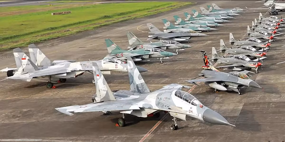 Số máy bay chiến đấu "chúng sinh bình đẳng" này, mặc dù có vẻ có thể cân bằng mối quan hệ giữa các cường quốc, nhưng thực tế lại tạo ra vấn đề lớn về hậu cần và bảo trì, trong đó việc cung cấp phụ tùng và đào tạo nhân viên kỹ thuật trở thành vấn đề “đau đầu” hơn cả.