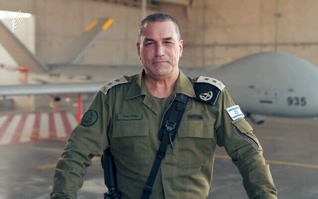 Trước đó vào tối ngày 20/6, tờ The Times of Israel, dẫn lời Tổng tư lệnh Lực lượng Phòng vệ Israel (IDF), tướng Eyal Zamir, đã cảnh báo người Israel rằng, họ phải chuẩn bị cho một "hoạt động dài hạn chống lại Iran" để "loại bỏ mối đe dọa (hạt nhân) này".