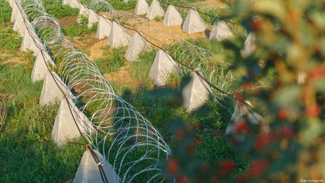 Bộ Tổng tham mưu AFU hoàn toàn có lý do, để hạn chế việc điều động thêm xe bọc thép đến khu vực Pokrovsk. Do đó trên hướng mặt trận này, hầu như không có dấu hiệu nào cho thấy sự xuất hiện của xe bọc thép M113, Stryker hay Bradley, vốn đã quen thuộc với AFU.