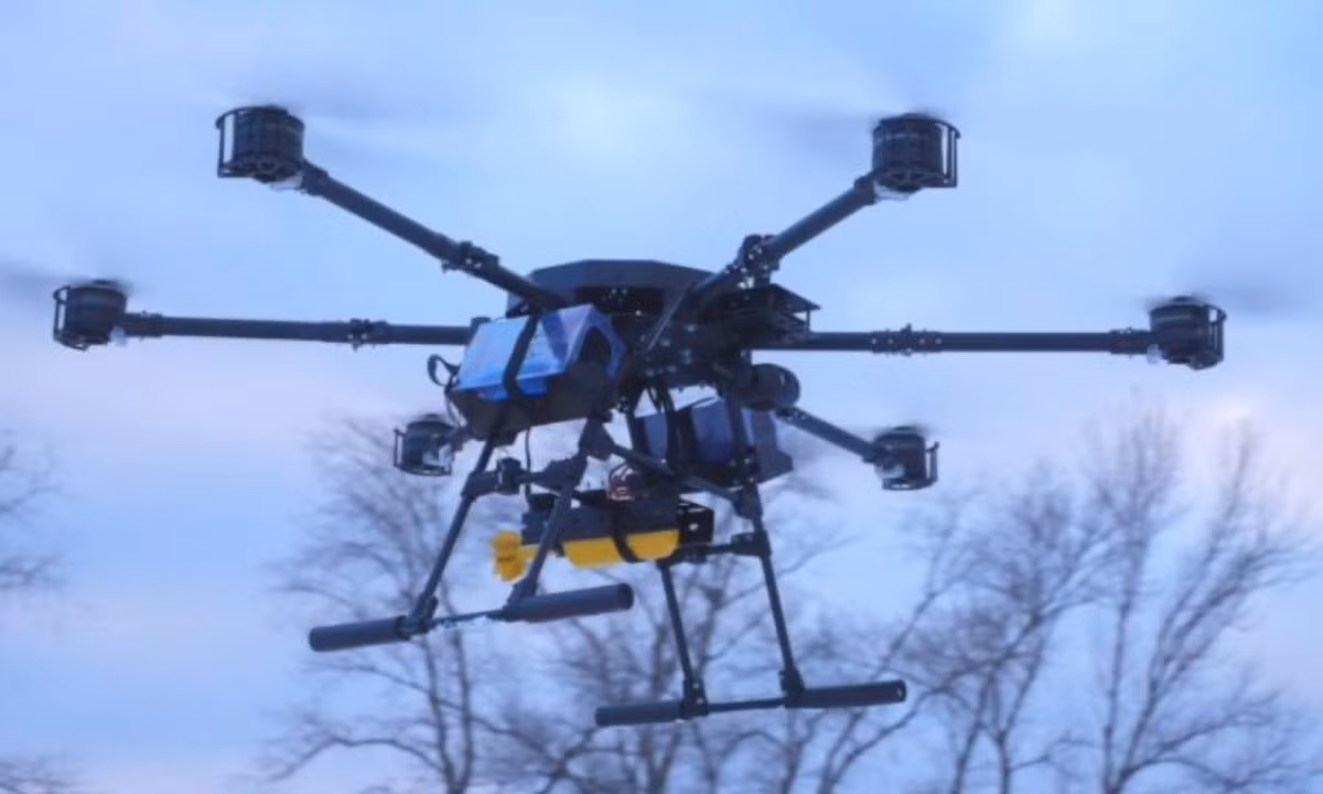 Marco kết luận: người Nga sử dụng SIGINT ở mọi độ cao có thể và phát hiện ra việc kích hoạt hệ thống điều khiển UAV, ngay cả những UAV bị che khuất bởi địa hình. Đây cũng là lý do khiến số lượng "chim Magyar" mất tích ngày càng tăng.