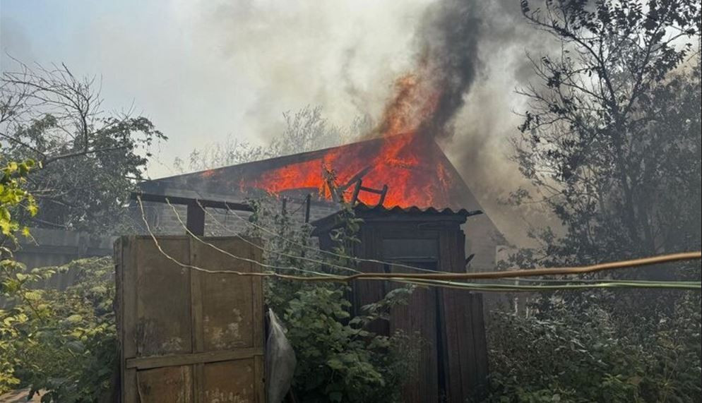 Tuyến đường hậu cần chính của AFU là con đường trải nhựa qua làng Gryshyne. Tuy nhiên, bất kỳ xe bọc thép hoặc xe bán tải nào đi qua tuyến đường này, giờ đây có khả năng bị phá hủy. Hãng truyền thông địa phương Donbas Today đưa tin, nguyên nhân là hỏa lực Nga đã phong tỏa chặt chẽ khu vực cách Pokrovsk 30 km về phía tây, thậm chí đã kiểm soát được bán kính 50 km. Nói thẳng ra, Nga đã tạo ra một "vòng tròn tử thần" ở đây, đảm bảo rằng bất kỳ ai xâm nhập đều sẽ bị tấn công.