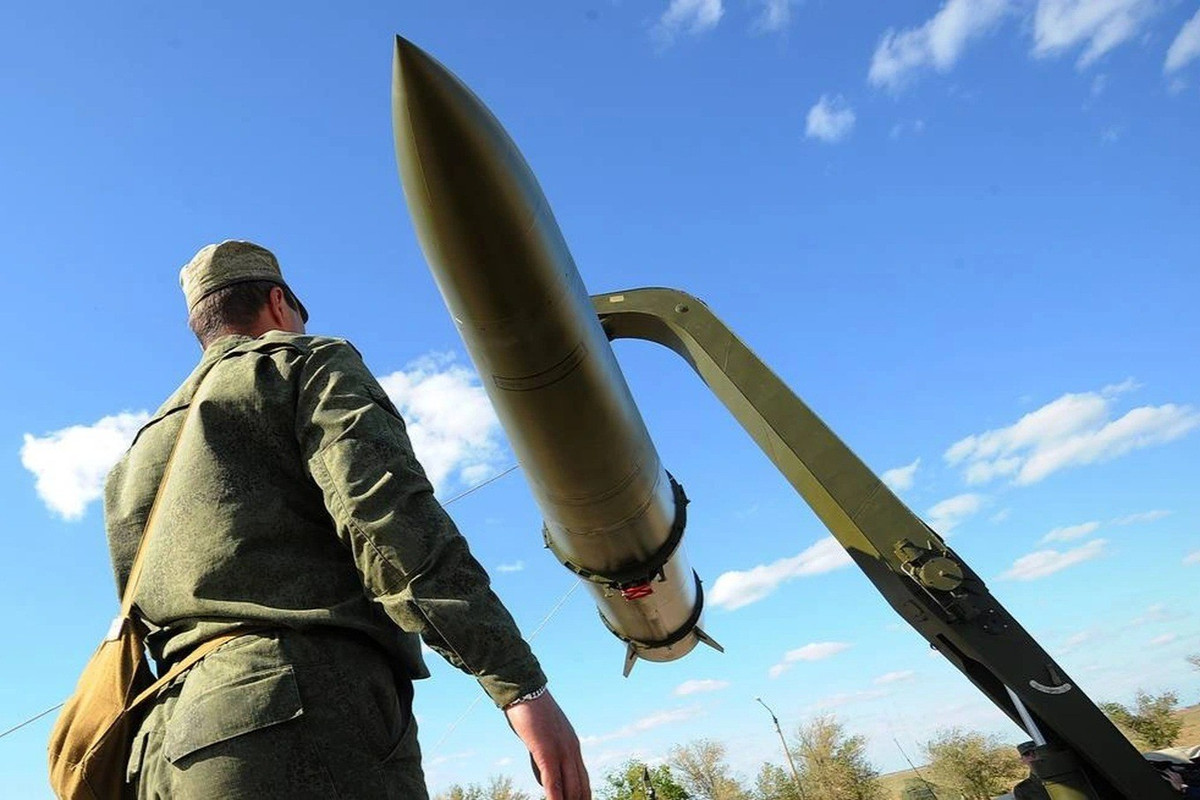 View - Mỹ cho Ukraine một tên lửa Patriot, Nga sẽ đáp trả bằng hai tên lửa Iskander | Báo Tri thức và Cuộc sống - TIN TỨC PHỔ BIẾN KIẾN THỨC 24H