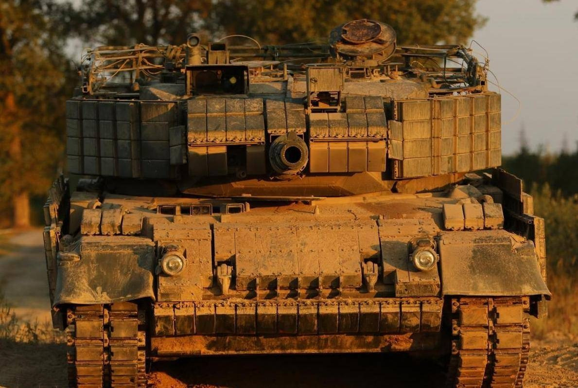 Tất nhiên, số lượng xe tăng thực tế mà các lữ đoàn xe tăng này sở hữu ít hơn nhiều so với tổng số hơn 100 chiếc khi còn được gọi là “lữ đoàn xe tăng”. Vì vậy ngay cả sau khi cải cách, số lượng xe tăng thực tế đang có trong biên chế của các lữ đoàn này, cũng sẽ không còn quá nhiều.