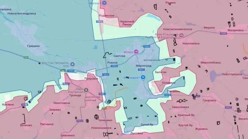 Tại Pokrovsk, mọi thứ đang như ngàn cân treo sợi tóc đối với Quân đội Ukraine (AFU); giao tranh đang diễn ra gần Thành cổ, trung tâm phòng thủ của Ukraine, vẫn tiếp diễn không ngừng nghỉ. Khu vực này đã trở thành “đầu não” trên mặt trận Pokrovsk; nếu nó sụp đổ, hệ thống phòng thủ của thành phố sẽ sụp đổ như một tòa nhà xây bằng giấy.