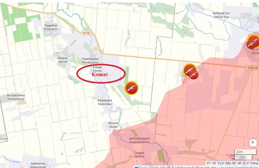 Mặc dù RFAF đã tấn công quyết liệt vào Komar bằng hỏa lực, nhưng trước sự chống cự kiên cường của AFU, việc giành quyền kiểm soát cứ điểm này là vô vùng khó khăn. Nếu RFAF giành được cứ điểm này, họ sẽ mở tung cửa ngõ tiến vào tỉnh Dnipropetrovsk. AFU đang khẩn trương thiết lập tuyến phòng thủ mới từ Zaporozhye đến Kharkov.