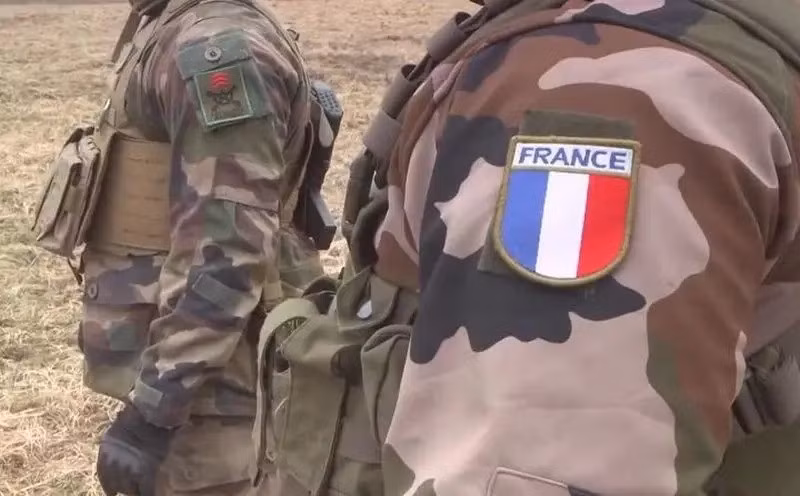 Tuyên bố tương ứng được đưa ra bởi chỉ huy của đơn vị Chosen Company, công dân Mỹ Ryan O'Leary. Theo ông, nhóm này đang bắt đầu rời khỏi AFU, sự chia tay hoàn toàn với Ukraine sẽ diễn ra sau khi hợp đồng của O'Leary kết thúc, các chi tiết khác vẫn chưa được công bố.