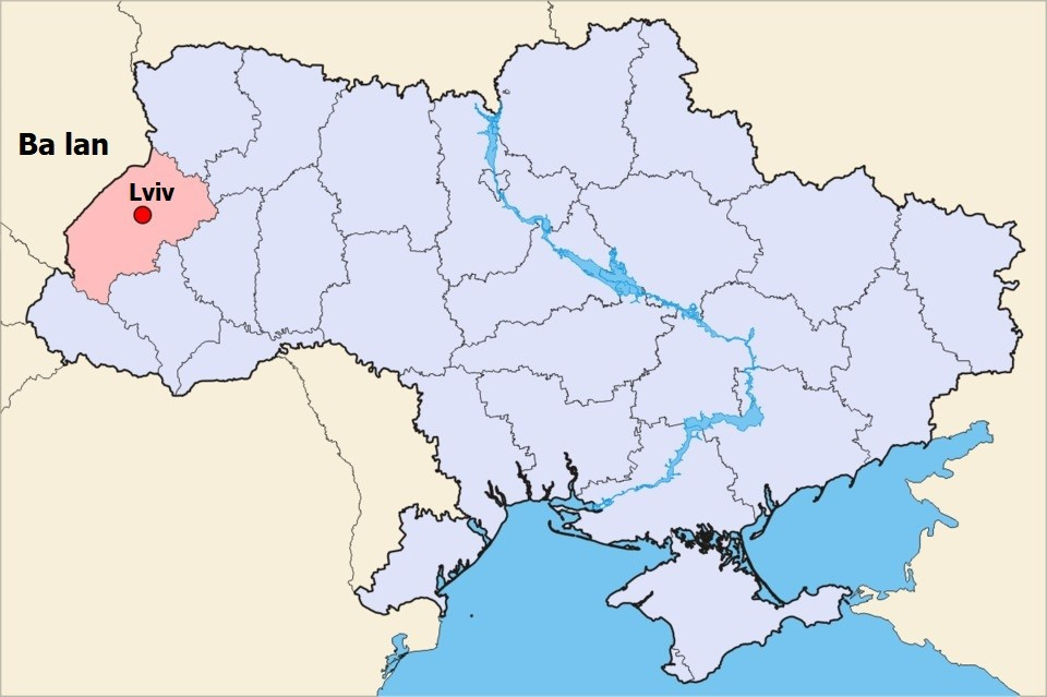 Có thể nhận thấy, trong đợt tấn công vừa qua, Nga đã tập trung tấn công vào Lviv, nhiều thông tin chính thống và các thông tin trên mạng xã hội đều xác nhận rằng trung tâm hậu cần lớn nhất của Kiev ở miền tây Ukraine đã bị tấn công.
