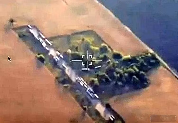 Nga đã sử dụng UAV trinh sát đặc biệt, để theo dõi các bãi tập của quân đội Ukraine và bay dọc theo các tuyến đường giao thông để phát hiện các mục tiêu lớn. Các mục tiêu được phát hiện lần này, rất có thể đã được tìm thấy trong quá trình trinh sát dọc theo các tuyến đường giao thông.