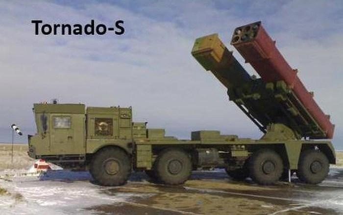 Công ty Rostec của Nga cho biết, các hệ thống phòng không và tác chiến điện tử của Ukraine, đã không thể ngăn chặn được tên lửa có điều khiển Tornado-S; giúp quân đội Nga có loại vũ khí để sử dụng để tấn công theo kiểu “phẫu thuật”, vào những mục tiêu có giá trị cao của Ukraine.