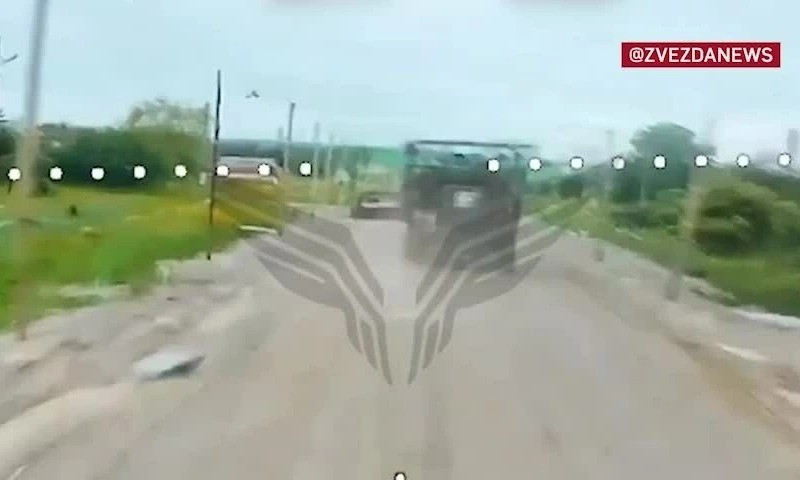 Tuy nhiên, theo các trinh sát của Cụm quân Trung tâm RFAF, họ đã tìm thấy những khoảng trống trong lưới, qua đó các UAV FPV được phóng đi, phá hủy thiết bị của đối phương bên trong hành lang và làm gián đoạn hậu cần của quân Ukraine.