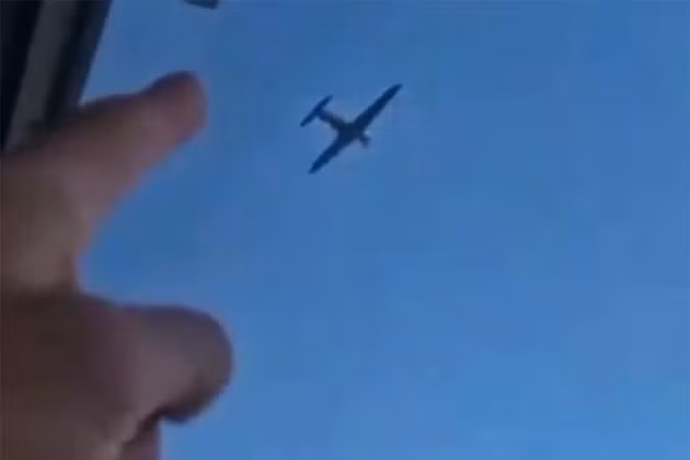 Để đáp trả, Ukraine đã tăng cường các cuộc tấn công vào các khu vực của Nga. Trên bầu trời Yelabuga ở Tatarstan, nơi có đặc khu kinh tế (SEZ) “Alabuga”, phòng không RFAF đã chặn được một số UAV tự sát của Ukraine, có lẽ nhằm vào một nhà máy sản xuất UAV Geran-2.