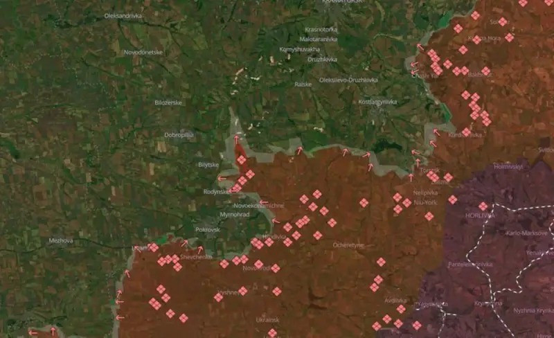 Trung tá Korotovich cho biết, tiền tuyến giữa Pokrovsk, thành phố lớn do Ukraine kiểm soát ở phía tây nam Donetsk, và Konstantinovka, một pháo đài lớn cách Pokrovsk khoảng 45 km về phía đông bắc, về cơ bản đã “không còn tồn tại”.