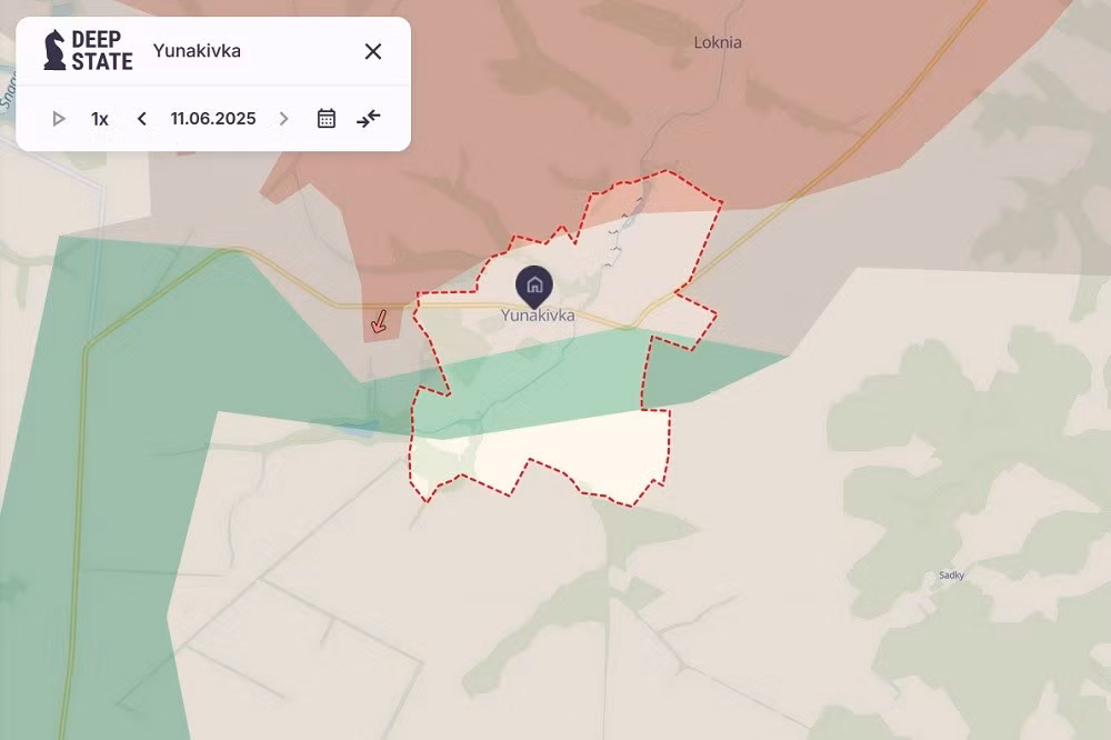 Thứ hai là vào ngày mà Phó tư lệnh hải quân Nga hy sinh, RFAF cũng đã giành được chiến thắng lớn ở Yunakivka thuộc tỉnh Sumy. Bản tin chiến trường của Bộ Quốc phòng Nga vào ngày hôm đó, cho biết RFAF trên mặt trận Sumy đã chiếm được hai cứ điểm quan trọng là Yunakivka và Yablunivka.