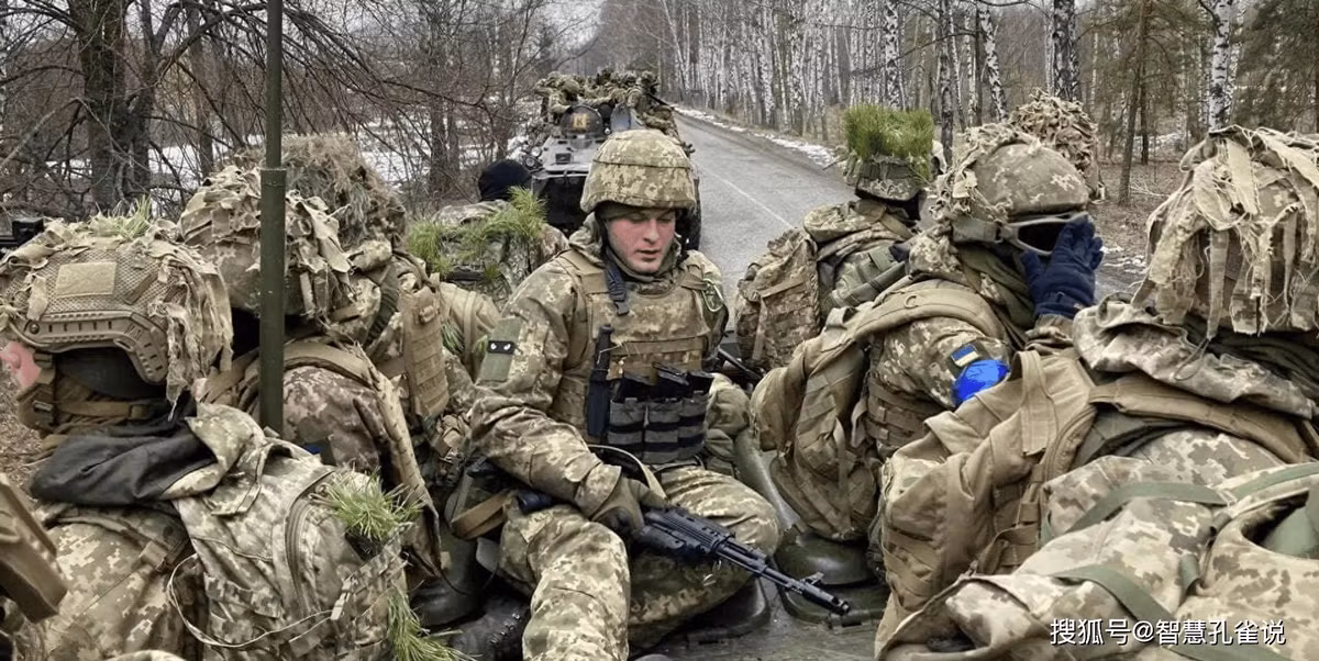 Và các nhà phân tích Ukraine cũng cho rằng, RFAF liên tục thay đổi hướng tấn công giữa các khu vực, buộc AFU phải phản ứng với tình hình thay đổi và họ cũng đánh giá rằng, Tổng tư lệnh AFU, tướng Syrsky chỉ có một số lượng hạn chế các lữ đoàn sẵn sàng chiến đấu, nhưng liên tục điều đến các khu vực trọng yếu. Tuy nhiên tướng Syrsky không quá lo lắng cho hướng mặt trận Donetsk, mà với ông, hướng mặt trận Sumy mới là mối đe dọa lớn nhất.