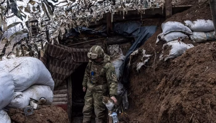 Các trận đánh tại thành phố Pokrovsk của tỉnh Donetsk và Kupyansk thuộc tỉnh Kharkov, đã làm suy yếu một phần lớn lực lượng tinh nhuệ của Quân đội Ukraine (AFU). Hiện tại, tinh thần trong AFU đang xuống thấp, và tình trạng thiếu quân số ngày càng trở nên nghiêm trọng.