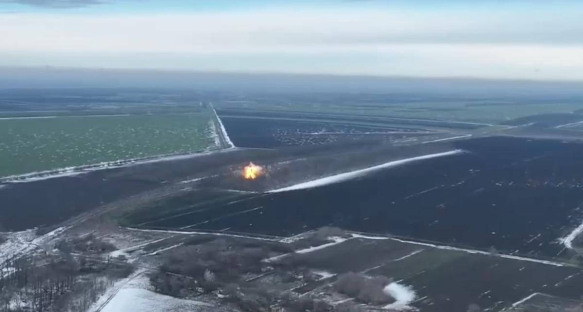 Ngày 4/2, Vadim Filashkin, người đứng đầu chính quyền quân sự tỉnh Donetsk, Ukraine, báo cáo rằng lực lượng Nga đã tiến hành các cuộc tấn công bằng bom chùm vào thành phố Druzhkivka. RFAF không chỉ tấn công Kostiantynivka, mà tấn công cả thành phố Druzhkivka lân cận.