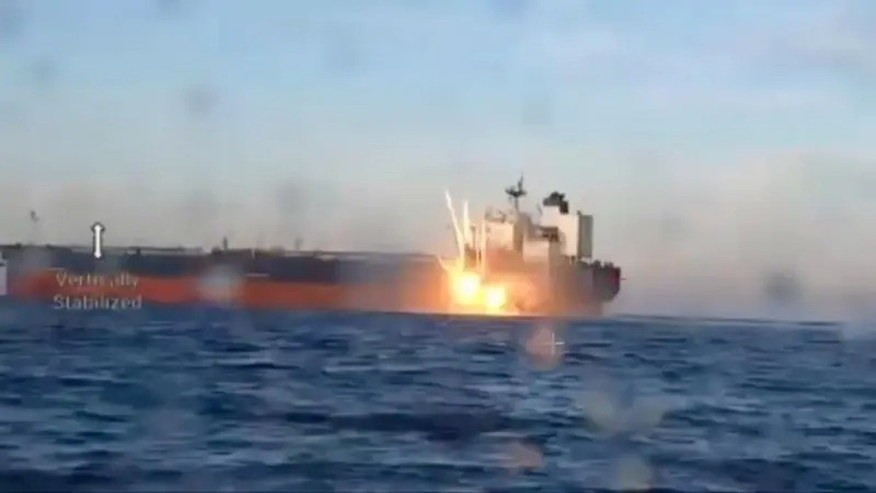 Ukraine đã phải hứng chịu những phản ứng quyết liệt từ Nga, sau các cuộc tấn công của Lực lượng vũ trang Ukraine (AFU) vào các tàu chở dầu dân sự của Nga, trên khu vực Biển Đen.