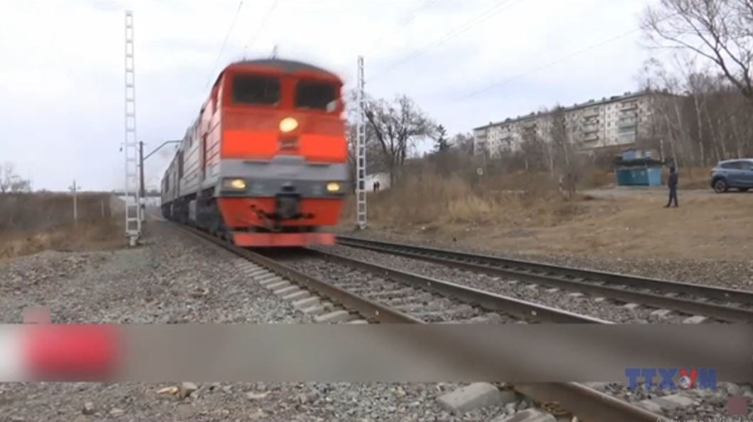 Bộ Đường sắt Nga đã nhất trí với Bộ Đường sắt Triều Tiên, về lịch trình mới cho các chuyến tàu chở khách giữa Bình Nhưỡng và Moscow, cũng như giữa Bình Nhưỡng và Khabarovsk. Chuyến tàu Bình Nhưỡng-Moscow sẽ bắt đầu chạy vào ngày 17/6 và chuyến tàu Bình Nhưỡng-Khabarovsk vào ngày 19/6.